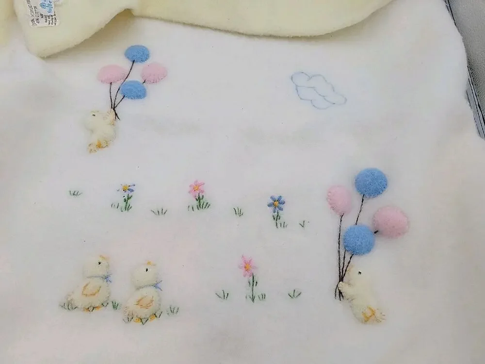 Vtg Young Peoples Floor Baby Blanket 34